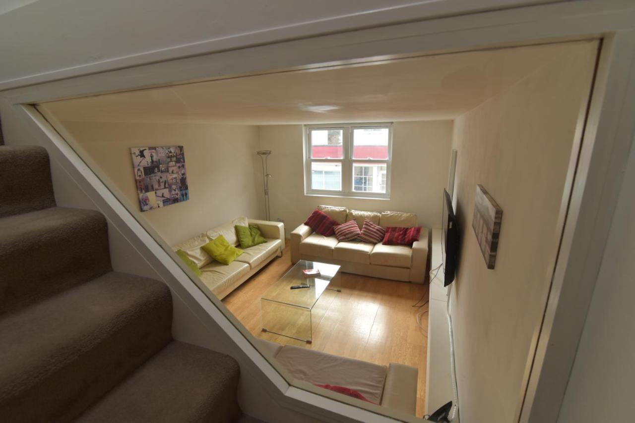 Beach Central With Allocated Parking And Patio Brighton Eksteriør bilde