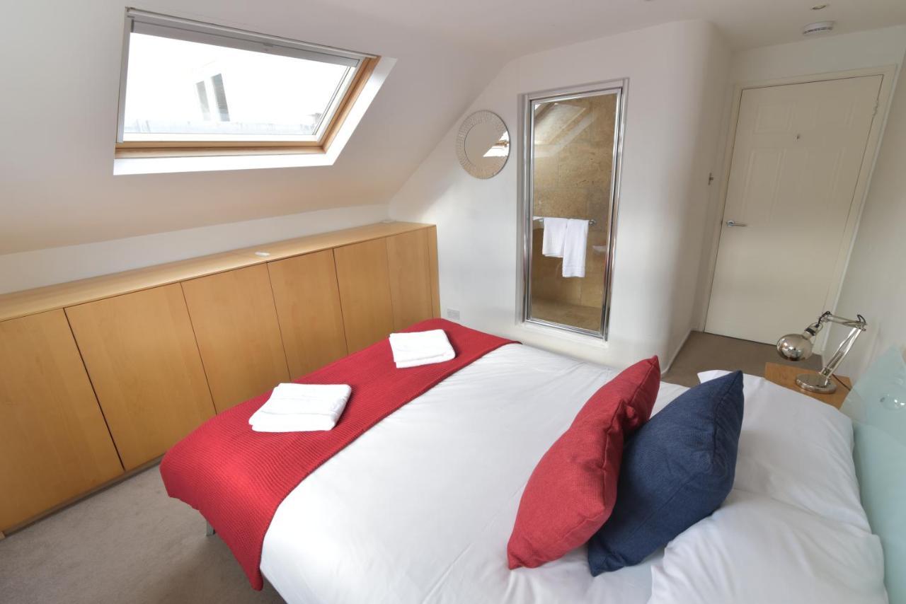 Beach Central With Allocated Parking And Patio Brighton Eksteriør bilde