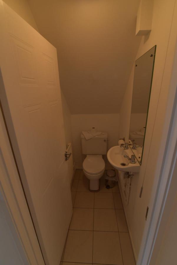 Beach Central With Allocated Parking And Patio Brighton Eksteriør bilde