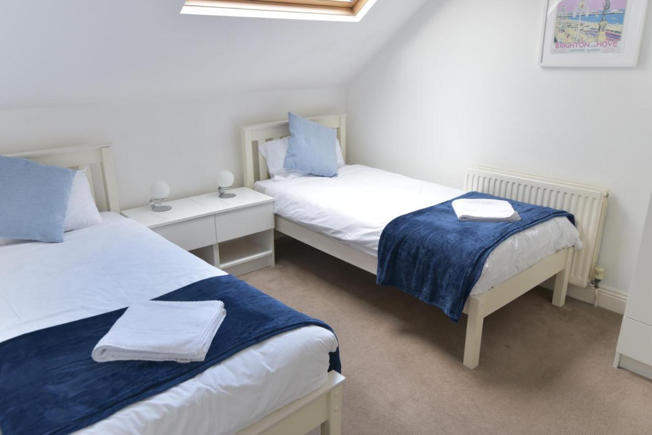 Beach Central With Allocated Parking And Patio Brighton Eksteriør bilde
